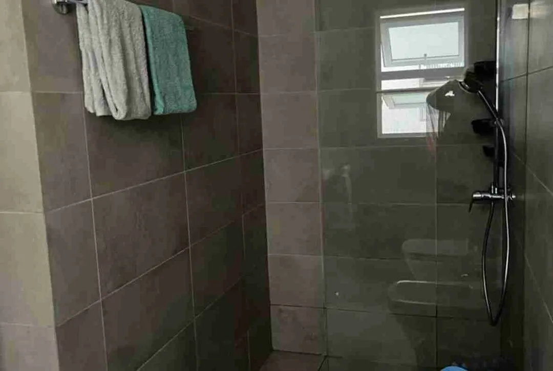 Paseo del Mar, condo for sale in Los corales, Bathroom1