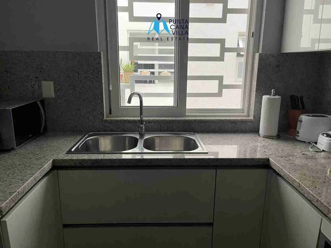 Paseo del Mar condo for sale in Los corales Kitchen1