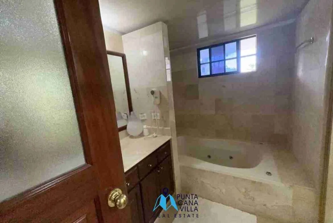 Residencial palmas real villas in cocotal, Villa for sale, Bathroom