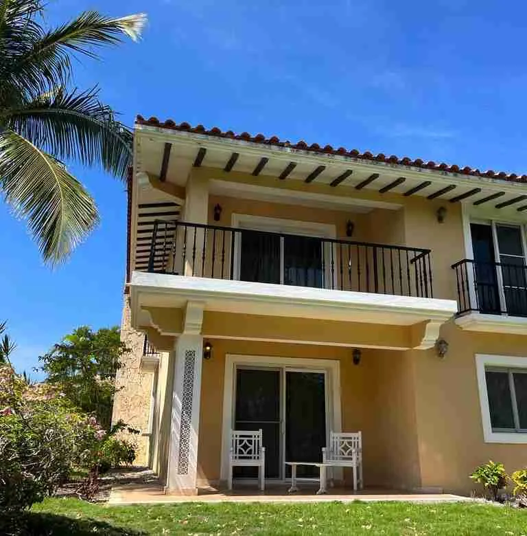 Cocotal golf country club condo for sale bavaro punta cana .. AM ()