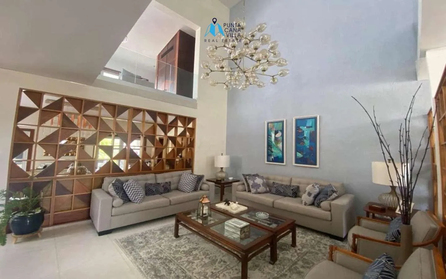 Elegante villa de cinco habitaciones en venta en Punta Cana Village, Punta Cana