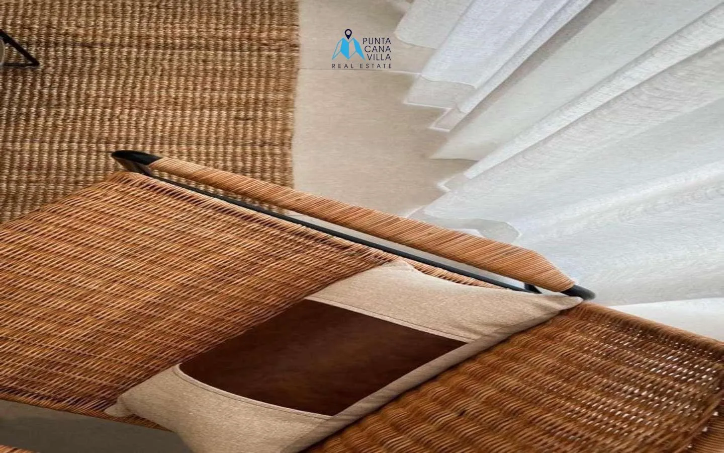 Spacious and furnished two bedroom condo for sale in Cap Cana, Punta Cana, Canamar () Spacious and furnished two bedroom condo for sale in Cap Cana, Punta Cana, Canamar ()