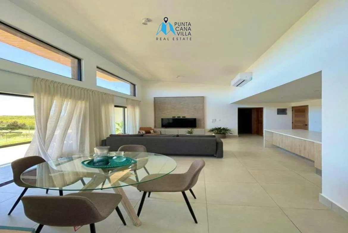 Spacious and furnished two bedroom condo for sale in Cap Cana, Punta Cana, Canamar ()