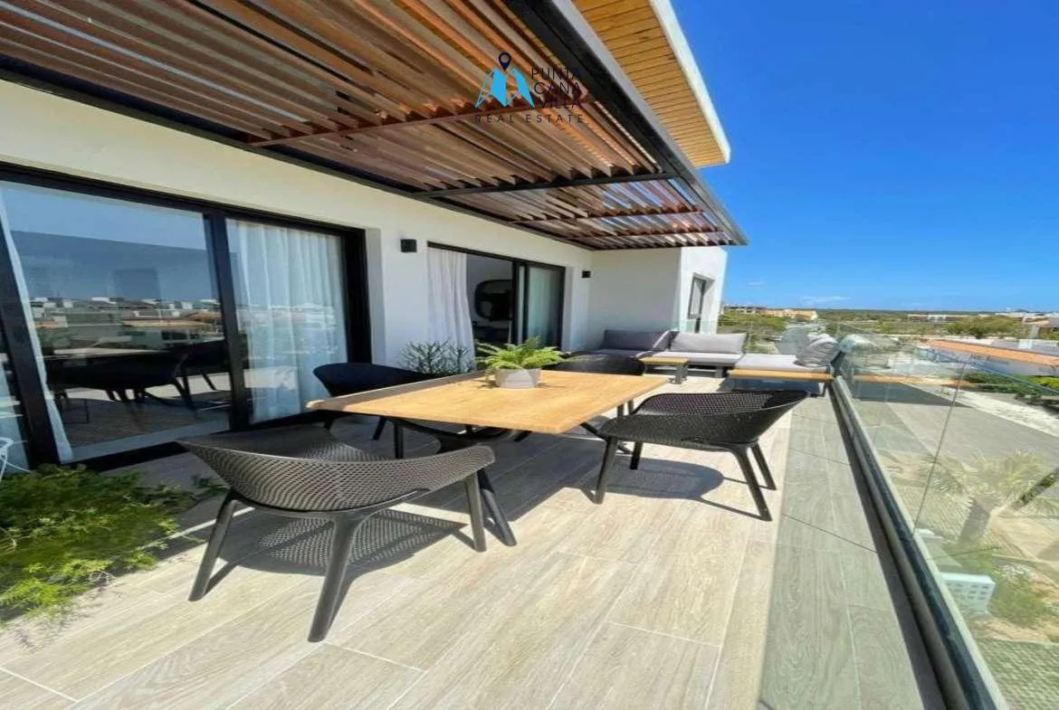 Spacious and furnished two bedroom condo for sale in Cap Cana, Punta Cana, Canamar ()