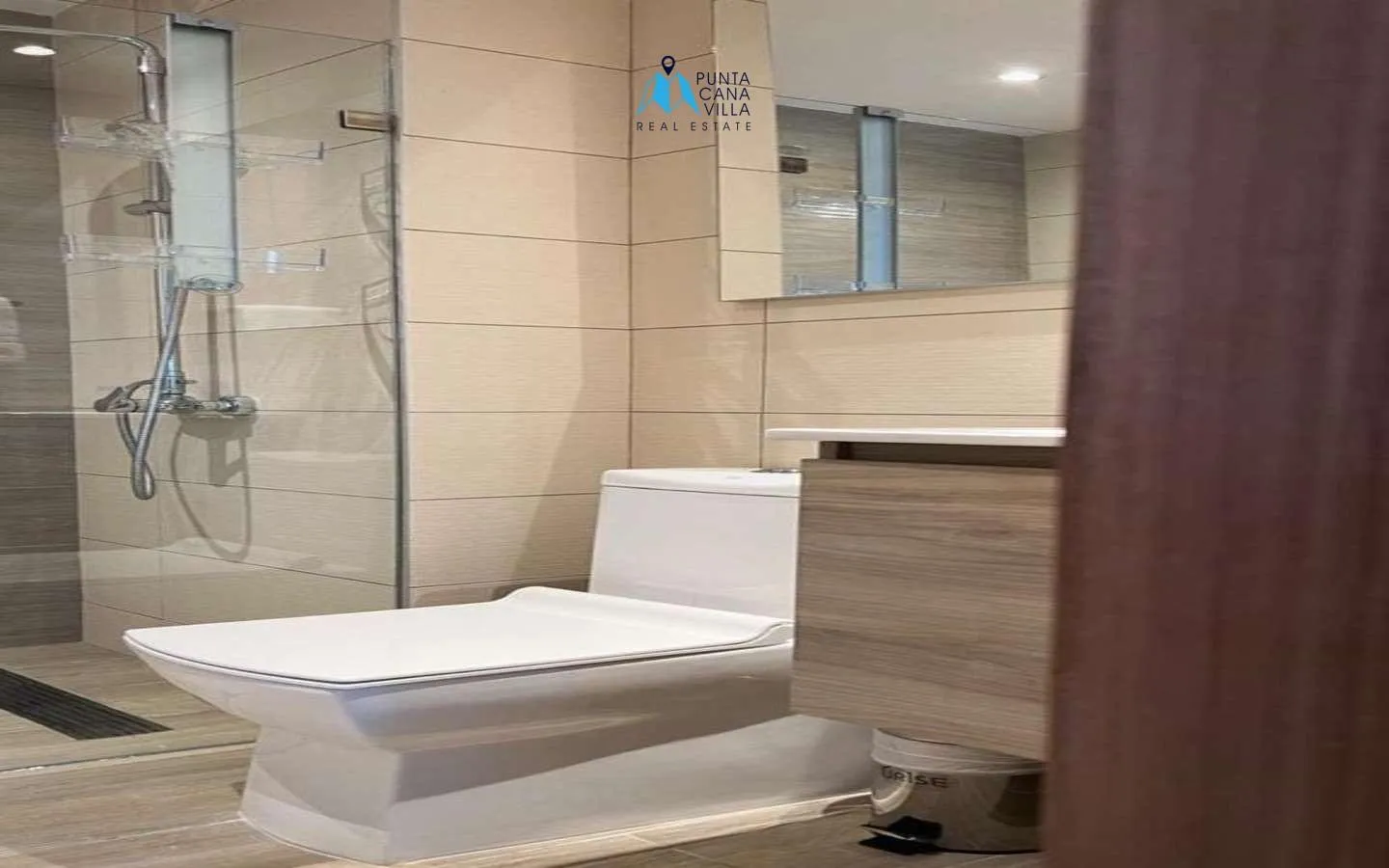 Spacious and furnished two bedroom condo for sale in Cap Cana, Punta Cana, Canamar () Spacious and furnished two bedroom condo for sale in Cap Cana, Punta Cana, Canamar ()