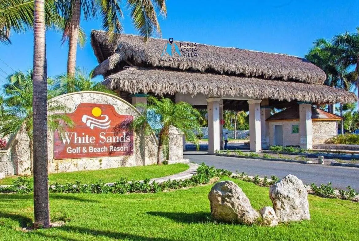 Aesthetic Three Bedroom Villa For Sale In Bavaro, Punta Cana, White Sands Pearl ()