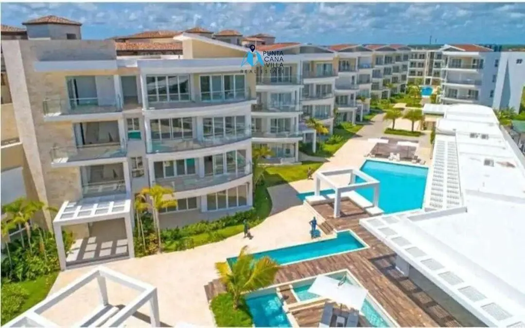 Exclusive Two Bedroom Condo For Sale In Bavaro, Punta Cana, Playa Coral ()
