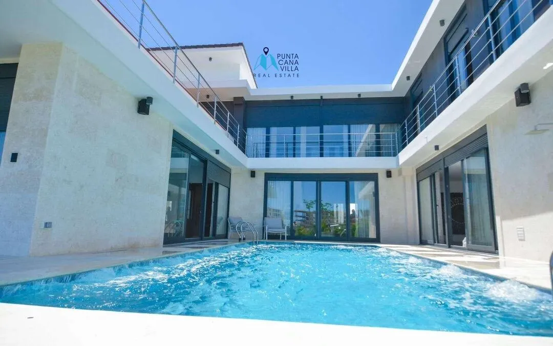 Las Iguanas, Villa de cinco habitaciones en venta en Cap Cana, Punta Cana