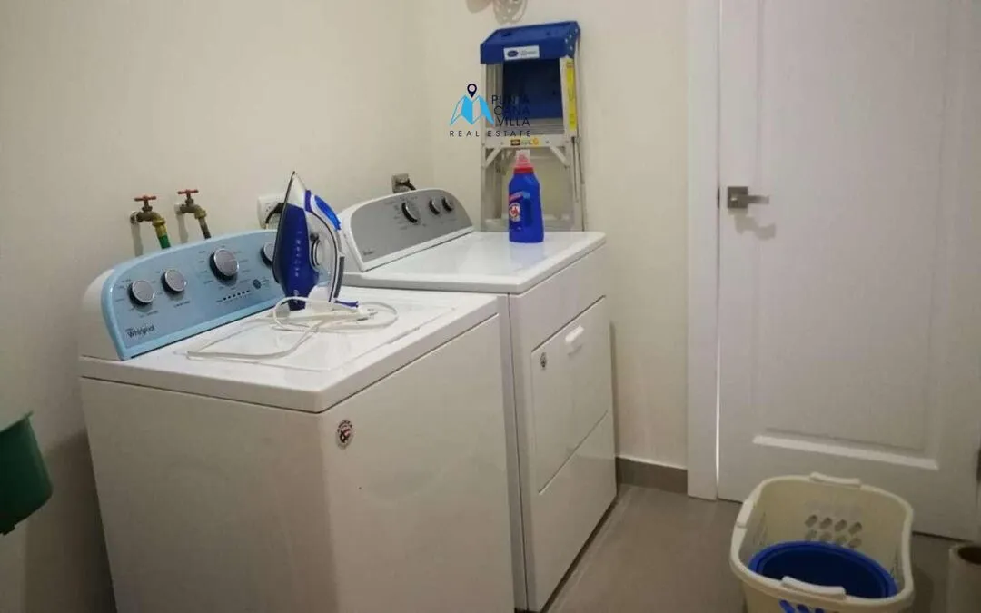 Luxueuse résidence de quatre chambres à vendre dans Punta Cana Village
