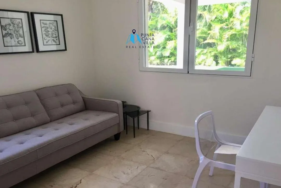 Luxurious Four Bedroom Residence For Sale In Bavaro, Punta Cana ()