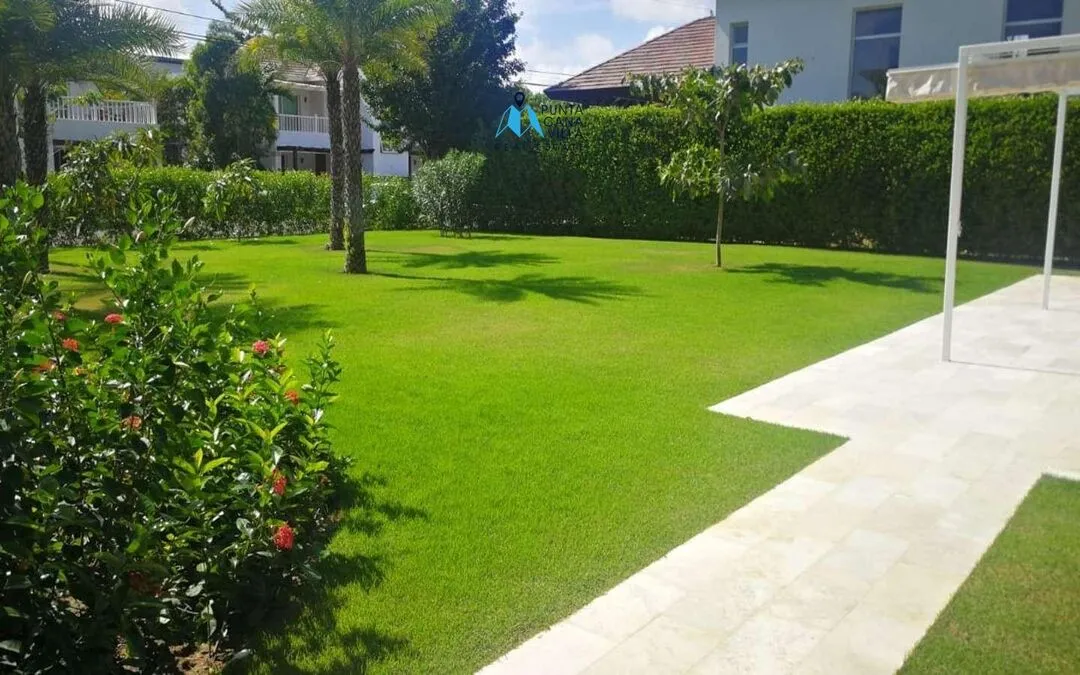 Luxueuse résidence de quatre chambres à vendre dans Punta Cana Village