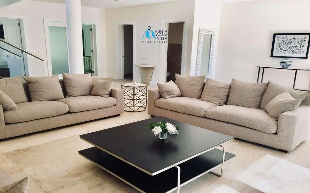 Luxueuse résidence de quatre chambres à vendre dans Punta Cana Village