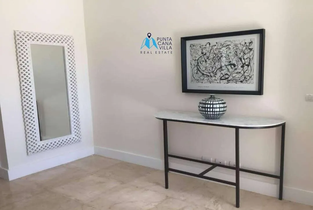 Luxurious Four Bedroom Residence For Sale In Bavaro, Punta Cana ()