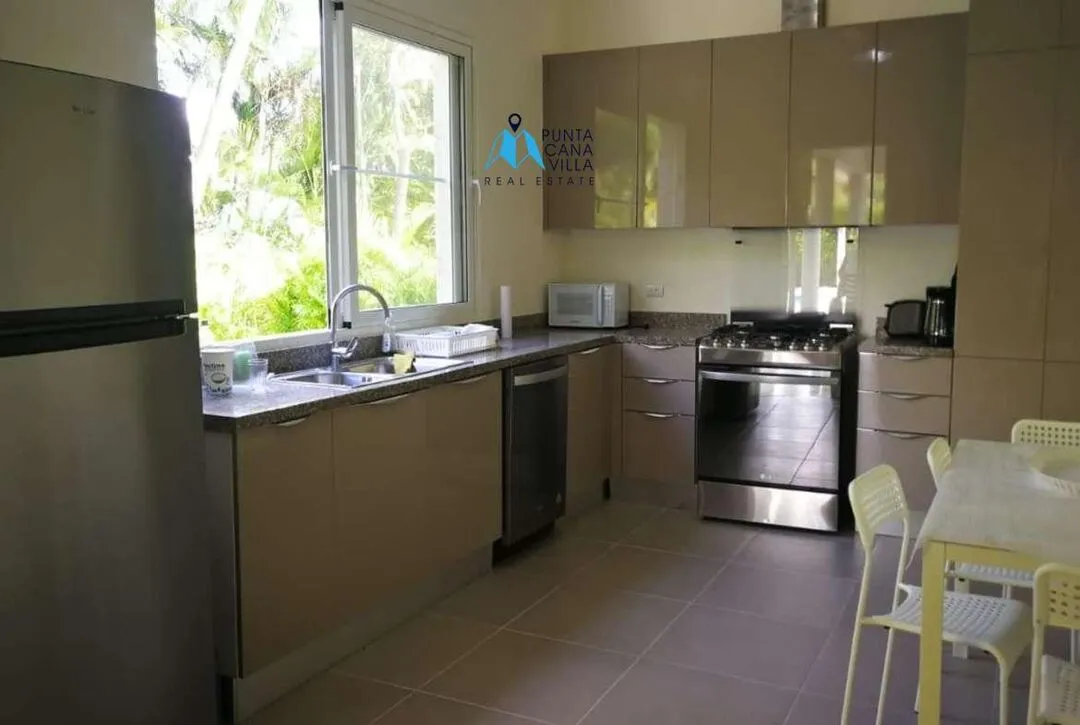 Luxurious Four Bedroom Residence For Sale In Bavaro, Punta Cana ()