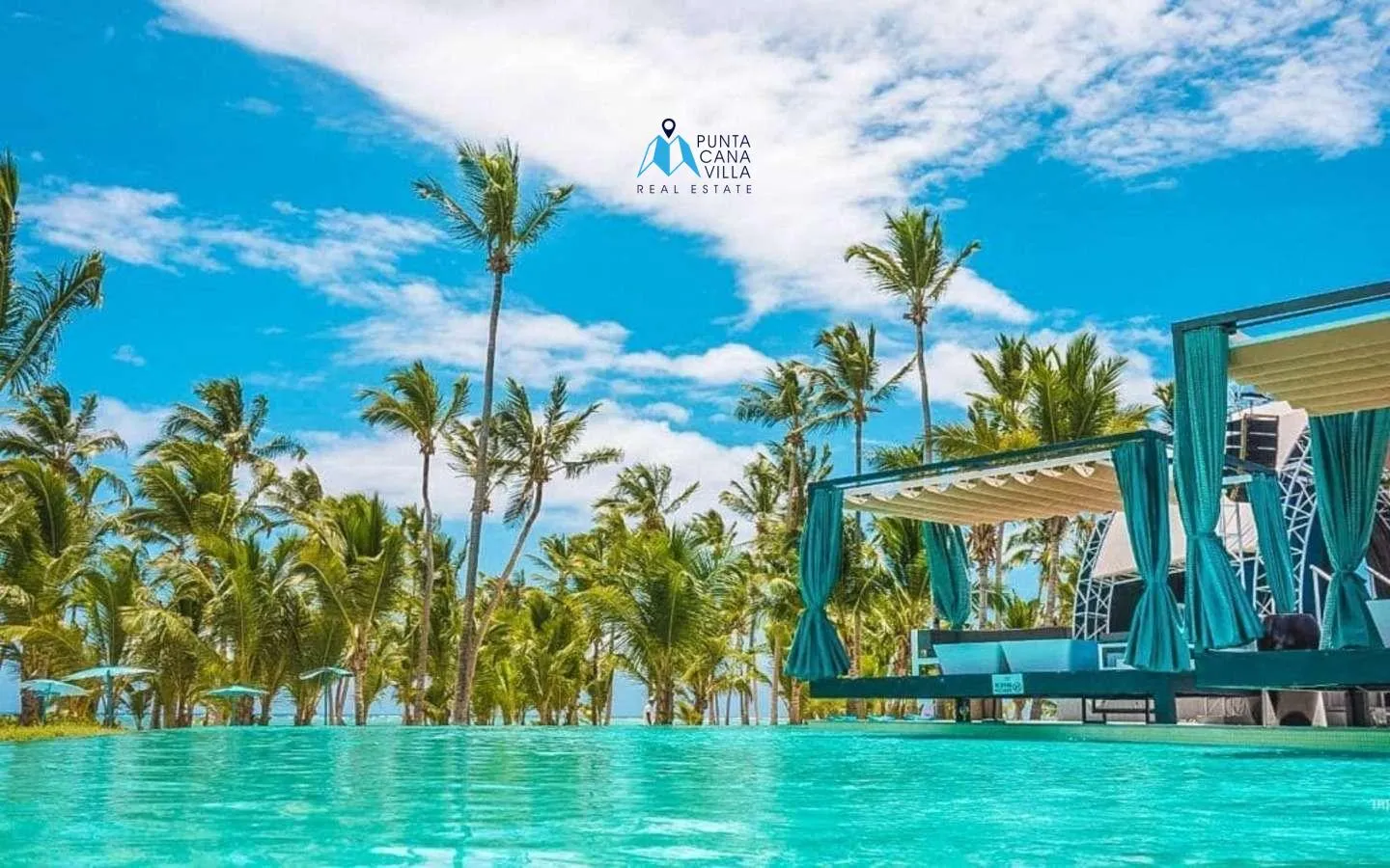 Amplio Tres Dormitorios Apartamento En Venta En Punta Cana