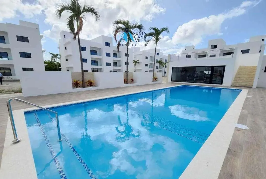 Pueblo Bavaro, two bedroom condo for sale in Punta Cana, Palma del Este ()