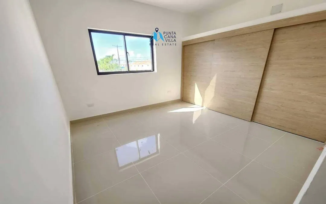 Pueblo Bavaro, two bedroom condo for sale in Punta Cana, Palma del Este () Pueblo Bavaro, two bedroom condo for sale in Punta Cana, Palma del Este ()