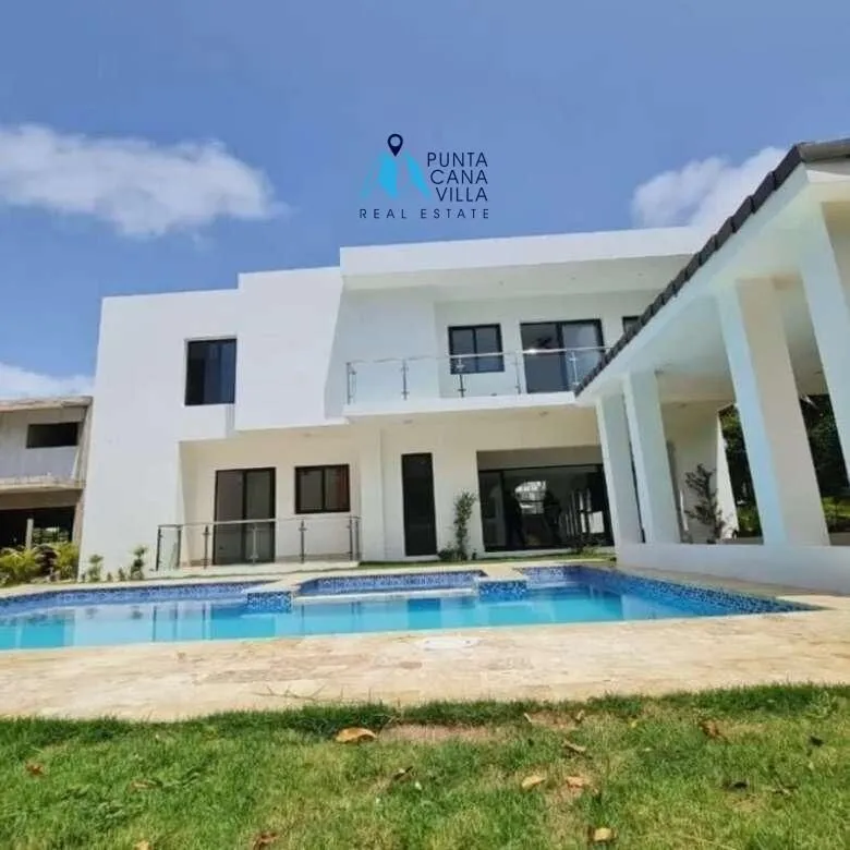 Palma Areca, Four Bedroom Villa For Sale In Punta Cana Village ()