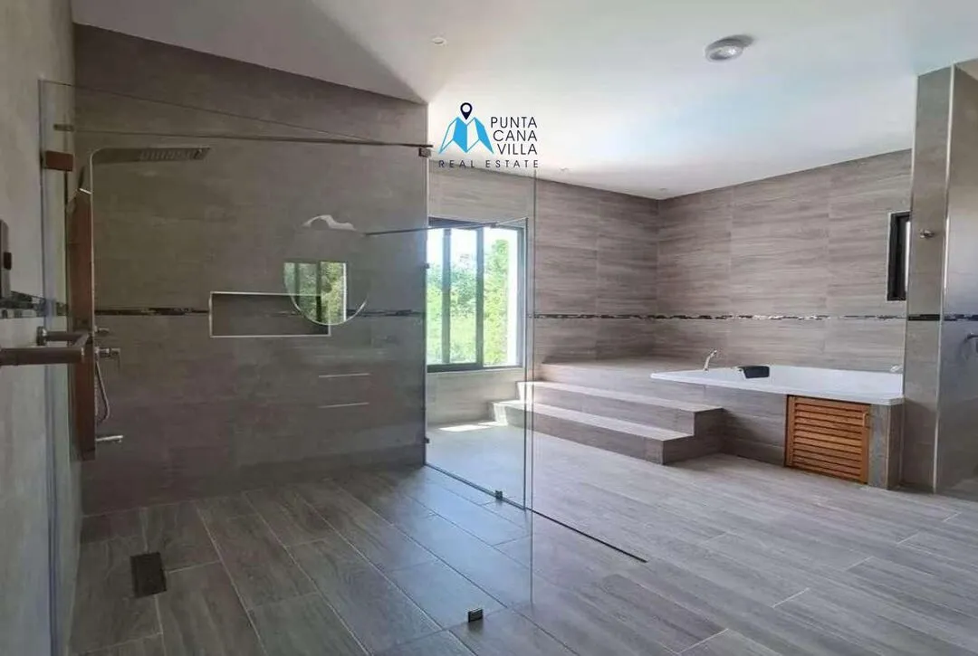 Palma Areca, Four Bedroom Villa For Sale In Punta Cana Village ()