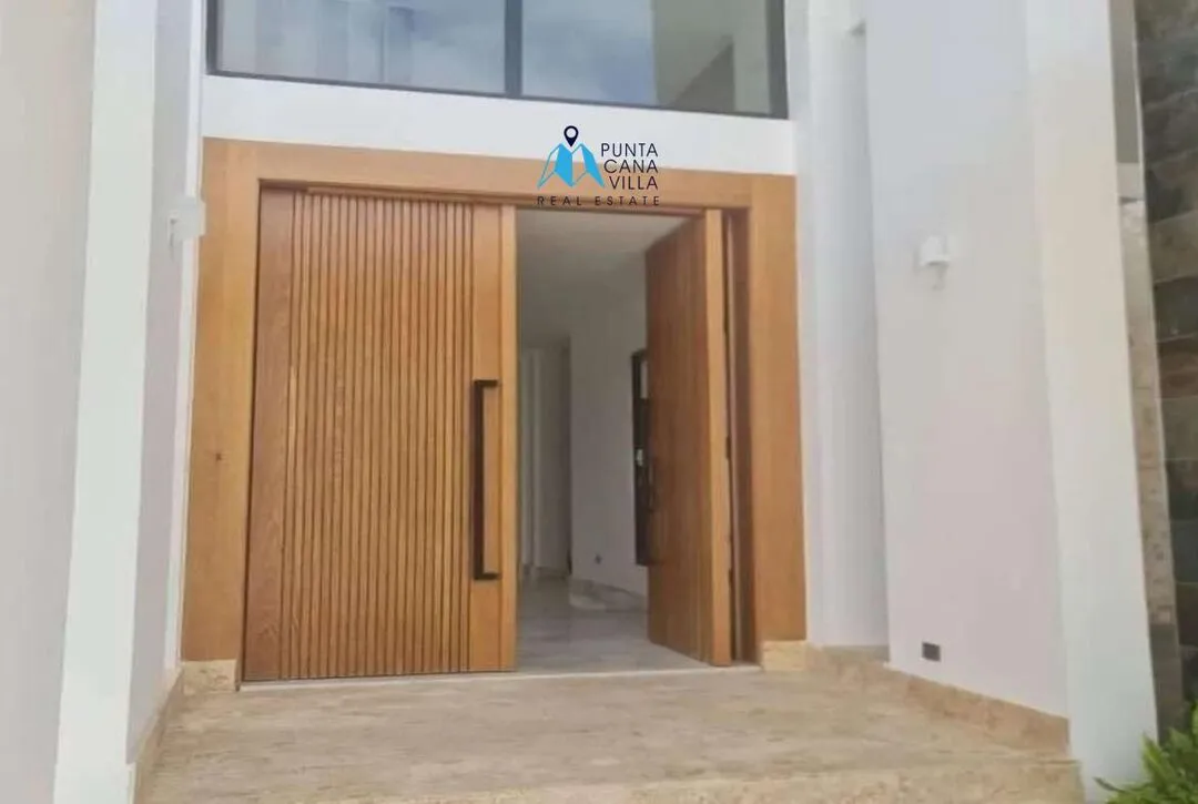 Palma Areca, Four Bedroom Villa For Sale In Punta Cana Village ()