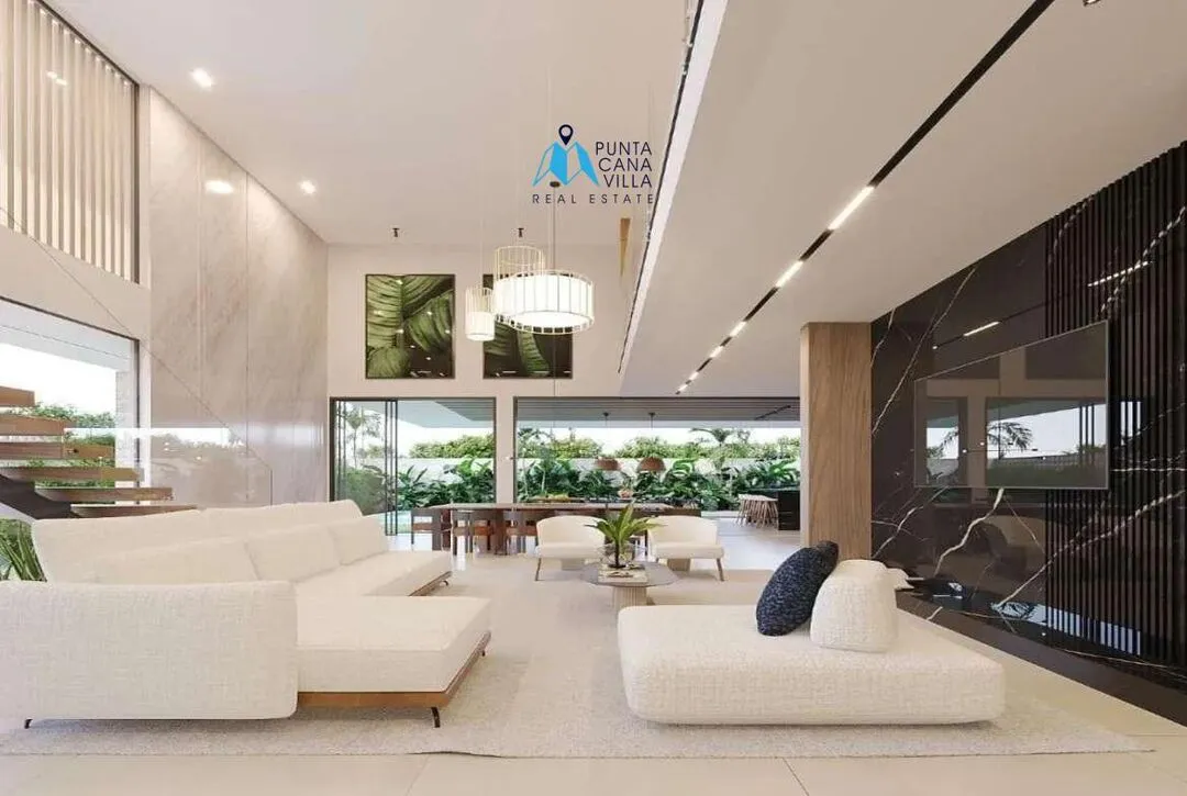 For sale in Punta Cana, four bedroom villa in Punta Cana Village ()