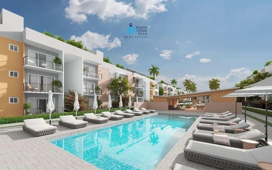 For sale in Punta Cana, three bedroom condo in Bavaro, East Town ()