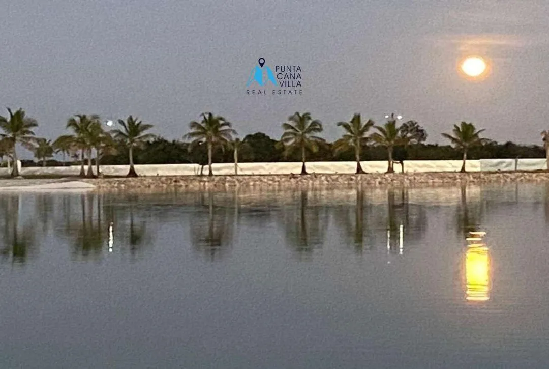 For sale in Punta Cana, three bedroom villa in Vista Cana, Blisstrails ()