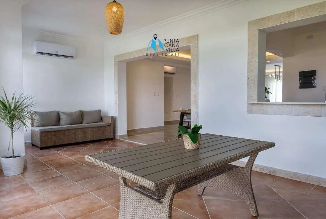Condos for sale in Bavaro, Punta Cana, One bedroom apartment with views of the pool, ID ()