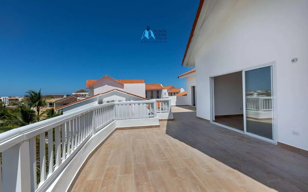 Punta Cana, condo d’une chambre à vendre avec vue sur la piscine