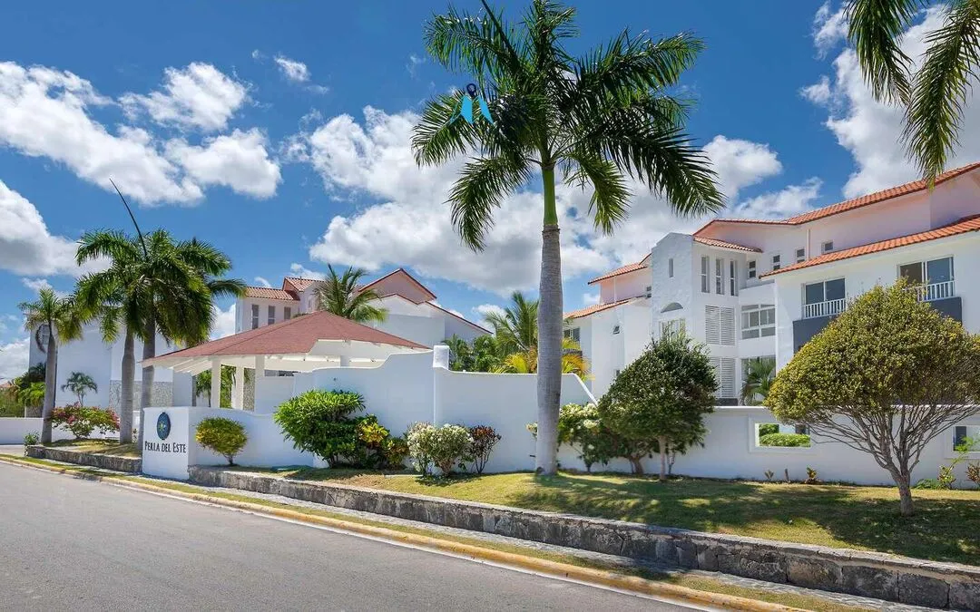 Punta Cana, condo d’une chambre à vendre avec vue sur la piscine