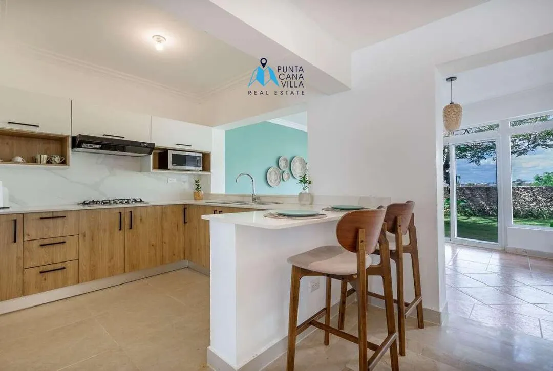 Condos for sale in Bavaro, Punta Cana, One bedroom apartment with views of the pool, ID ()