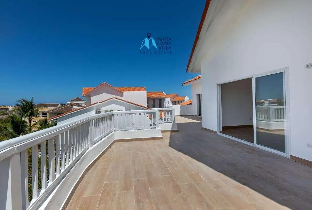 ID , Luxurious condos for sale in Punta Cana, Two bedroom penthouse with pool and gazebo ()
