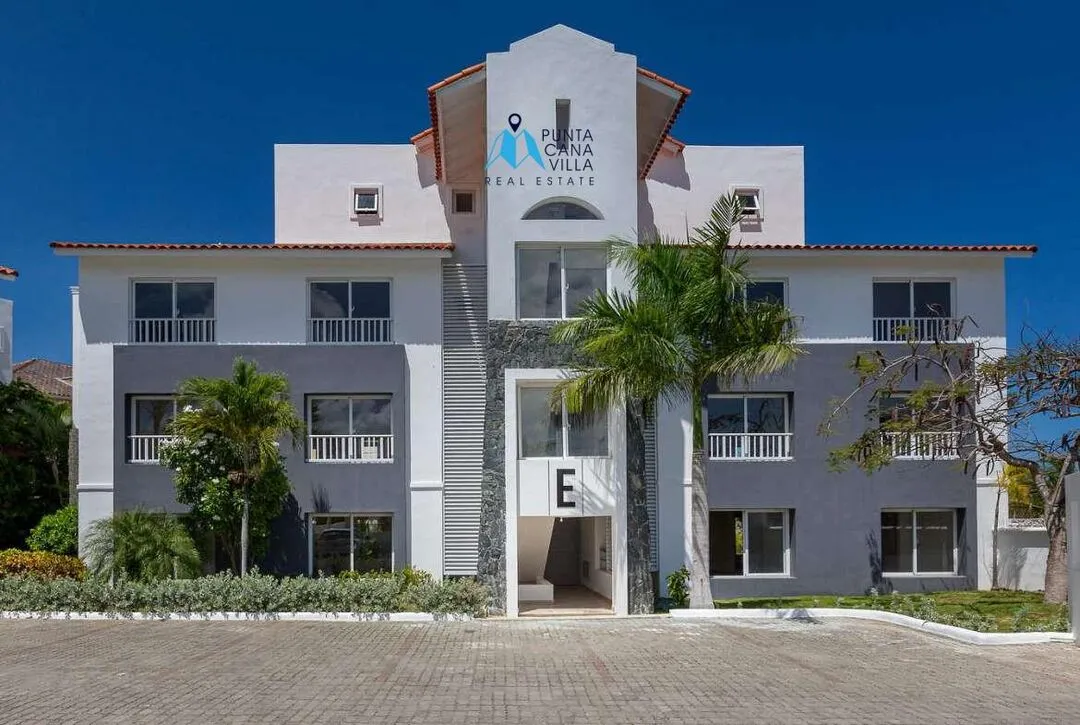 ID , Luxurious condos for sale in Punta Cana, Two bedroom penthouse with pool and gazebo ()