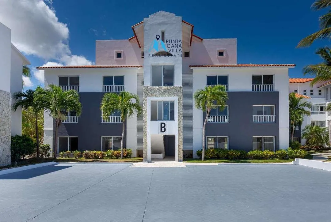 ID , Luxurious condos for sale in Punta Cana, Two bedroom penthouse with pool and gazebo ()