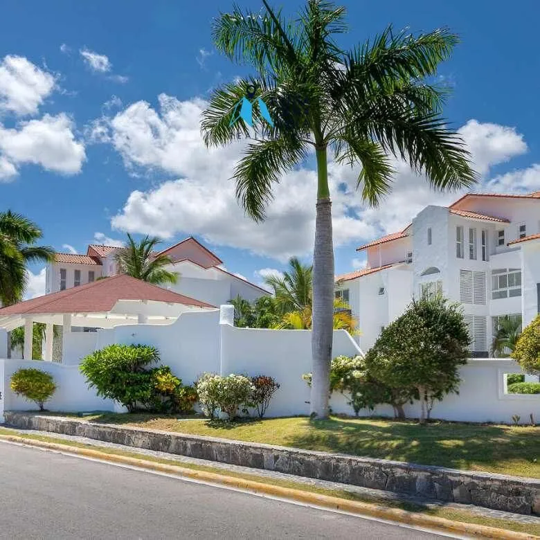 ID ,Bavaro apartments for sale in Punta Cana, Two bedroom apartment with beach access ()