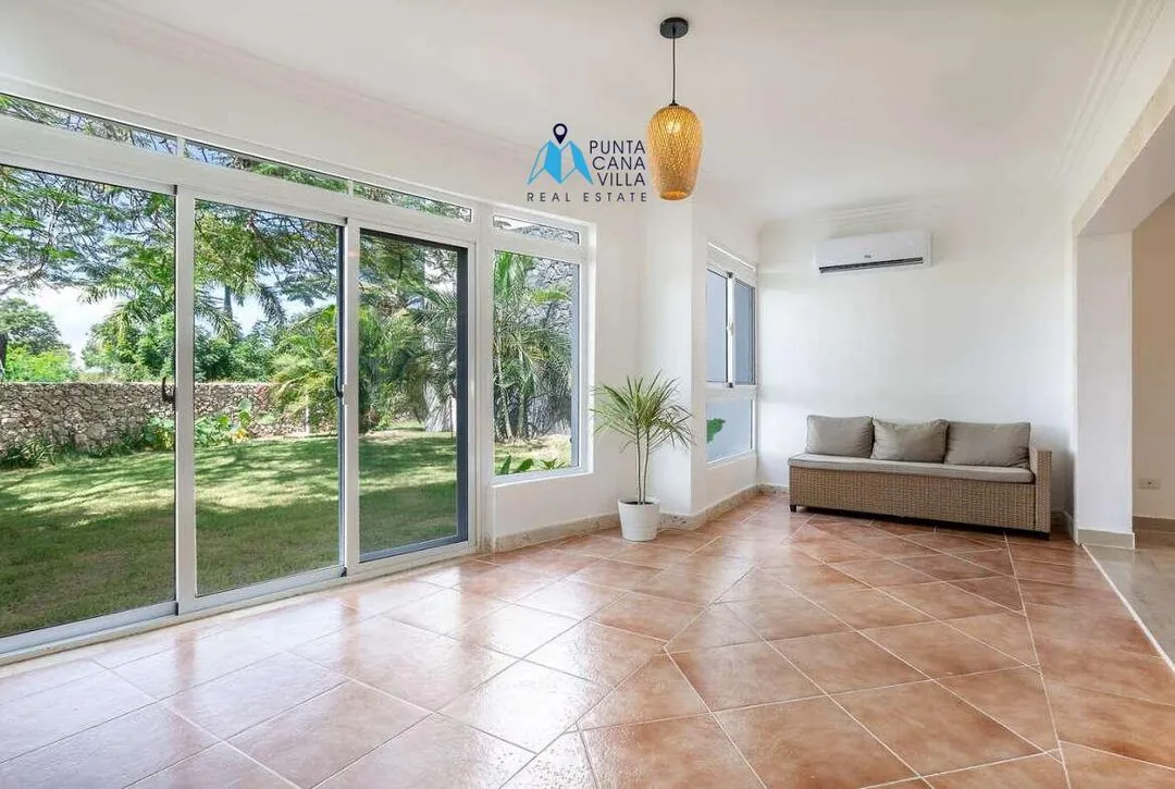 ID ,Bavaro apartments for sale in Punta Cana, Two bedroom apartment with beach access ()