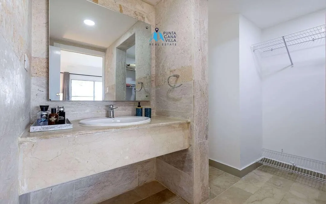 Appartement de deux chambres à vendre à Punta Cana, Bavaro avec accès direct à la plage