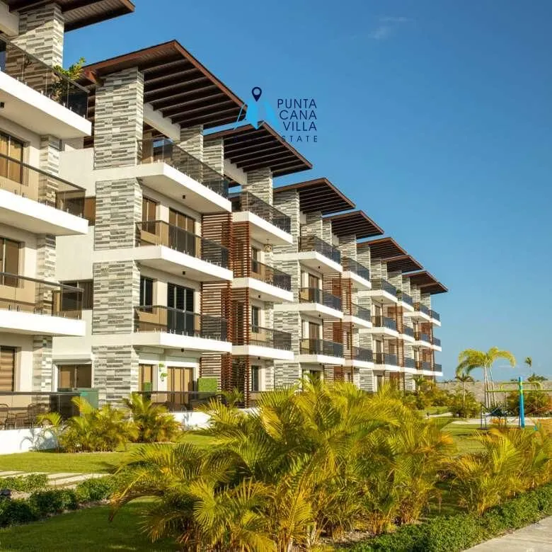 Punta Cana condos for sale, four bedroom condo in Bavaro with water park, Velero at Punta Cana ()