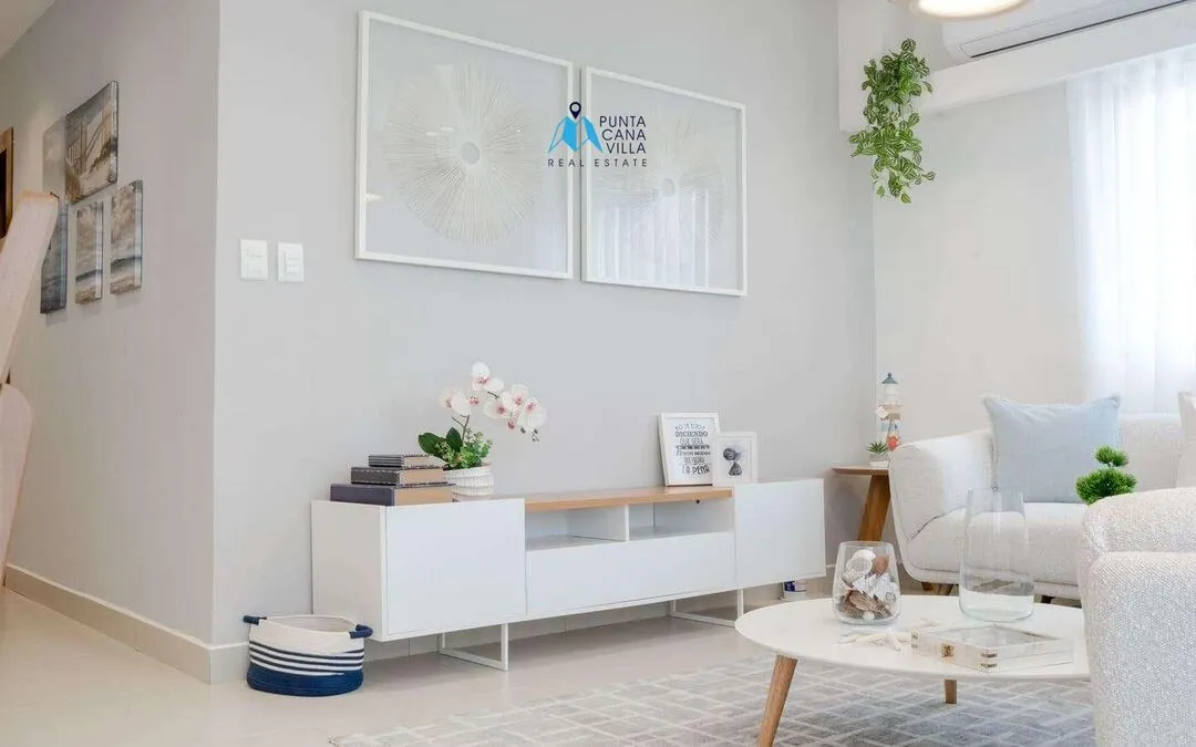 Punta Cana condos for sale, three bedroom condo in Bavaro with common swimming pool, Velero at Punta Cana () Punta Cana condos for sale, three bedroom condo in Bavaro with common swimming pool, Velero at Punta Cana ()