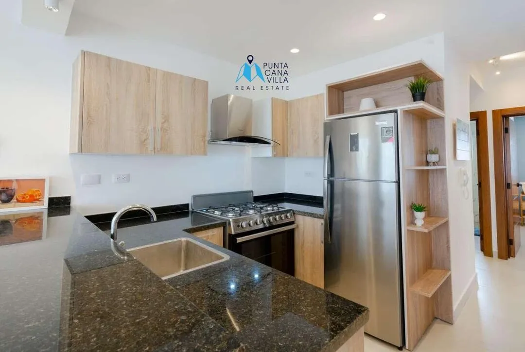 Punta Cana condos for sale, three bedroom condo in Bavaro with common swimming pool, Velero at Punta Cana ()