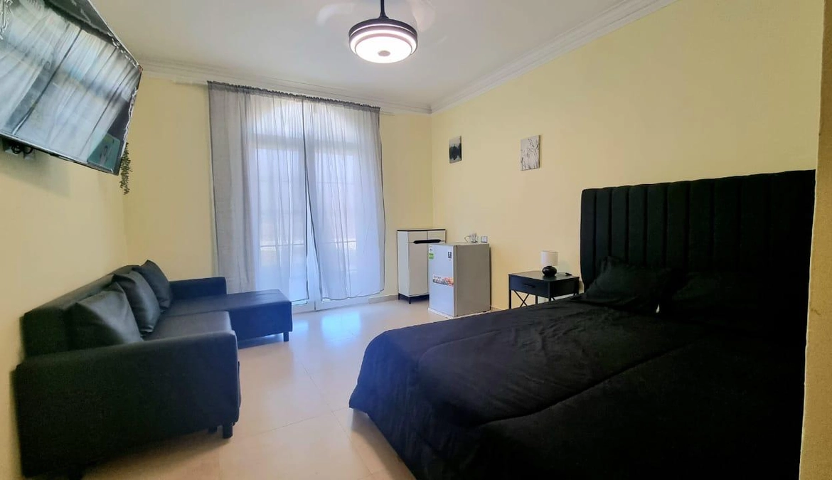 Cocotal Golf & Country Club en Punta Cana, apartamento de tres dormitorios en venta con vistas al Campo de Golf