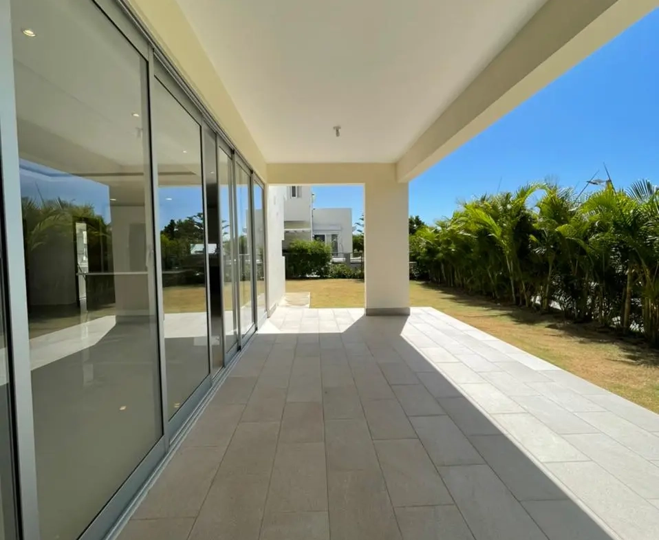 San Juan Lakes, Maison de trois chambres à vendre à Punta Cana