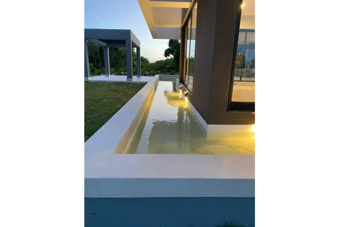 ID , Luxury Punta Cana BDR Villa for sale with pool, terrace, golf course ()