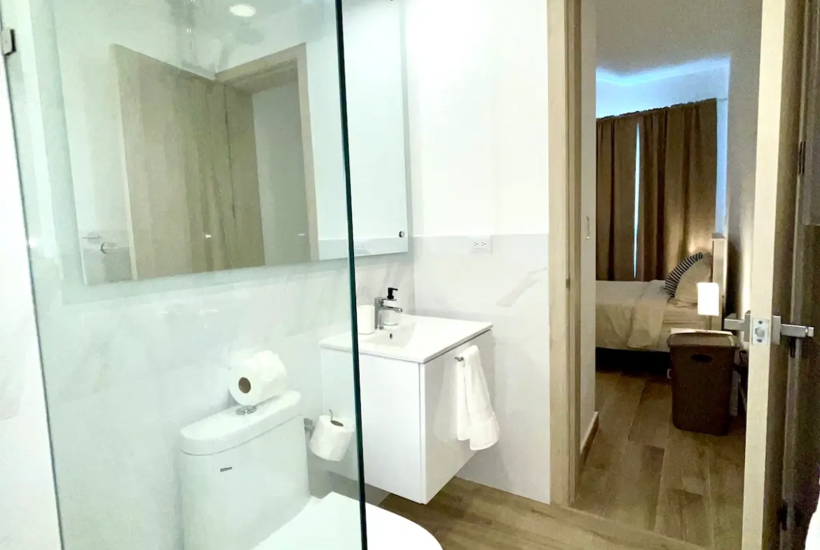 La Playa, Se Vende Apartamento De Un Dormitorio En El Centro De Punta Cana Con Terraza