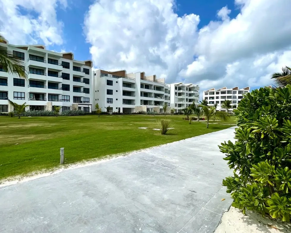 La Playa, Se Vende Apartamento De Un Dormitorio En El Centro De Punta Cana Con Terraza