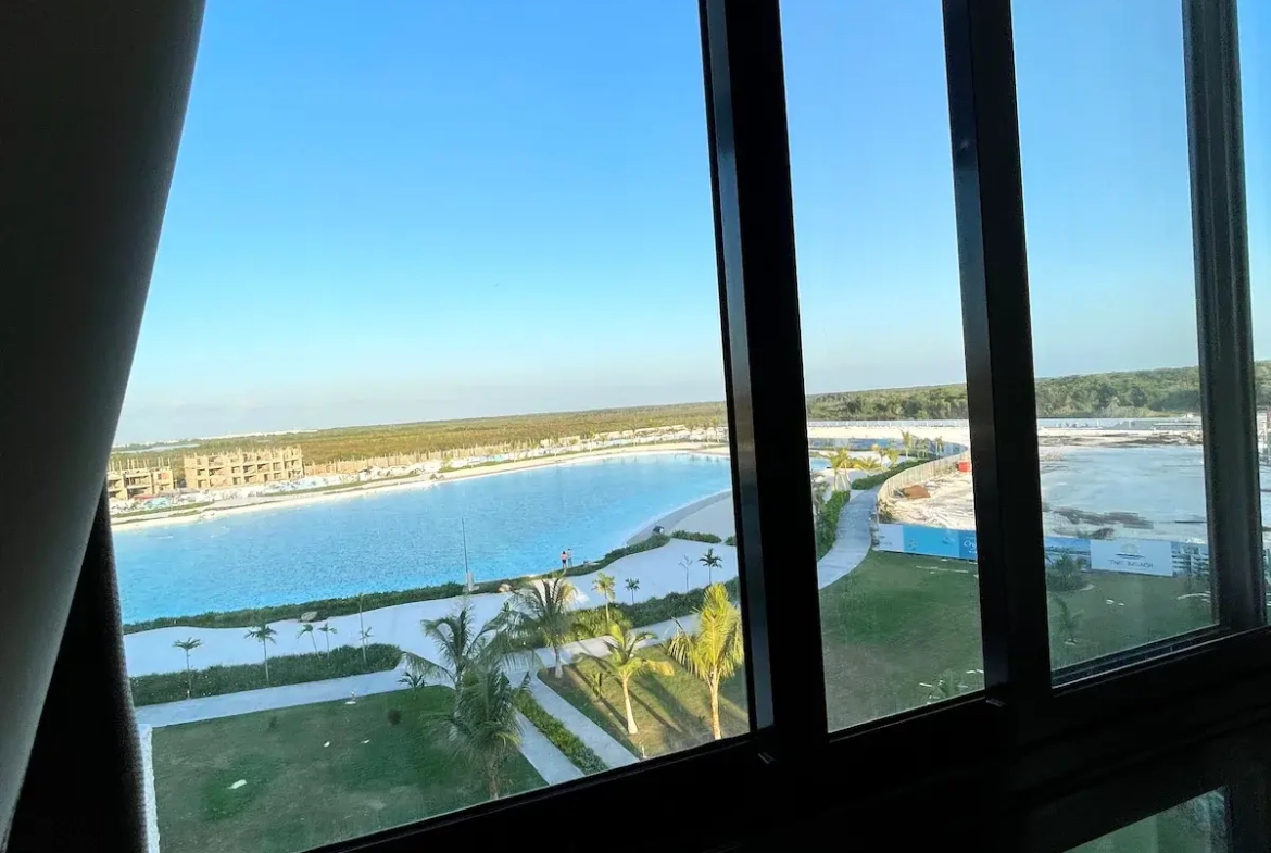 La Playa, Se Vende Apartamento De Un Dormitorio En El Centro De Punta Cana Con Terraza