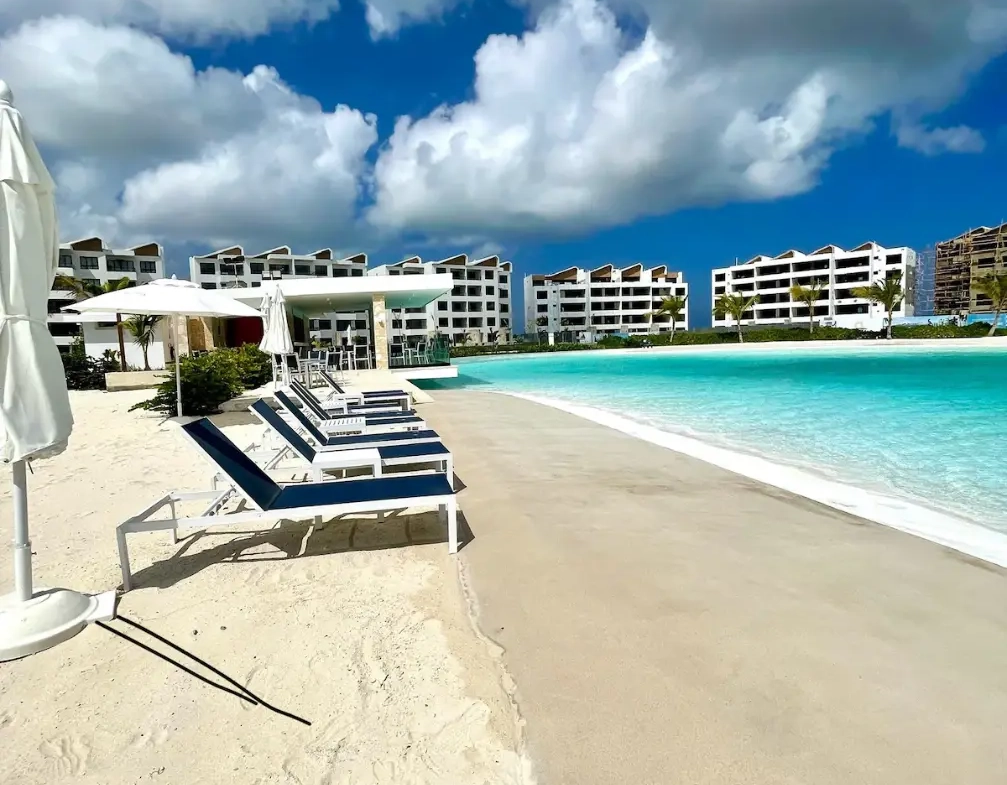 La Playa, Se Vende Apartamento De Un Dormitorio En El Centro De Punta Cana Con Terraza