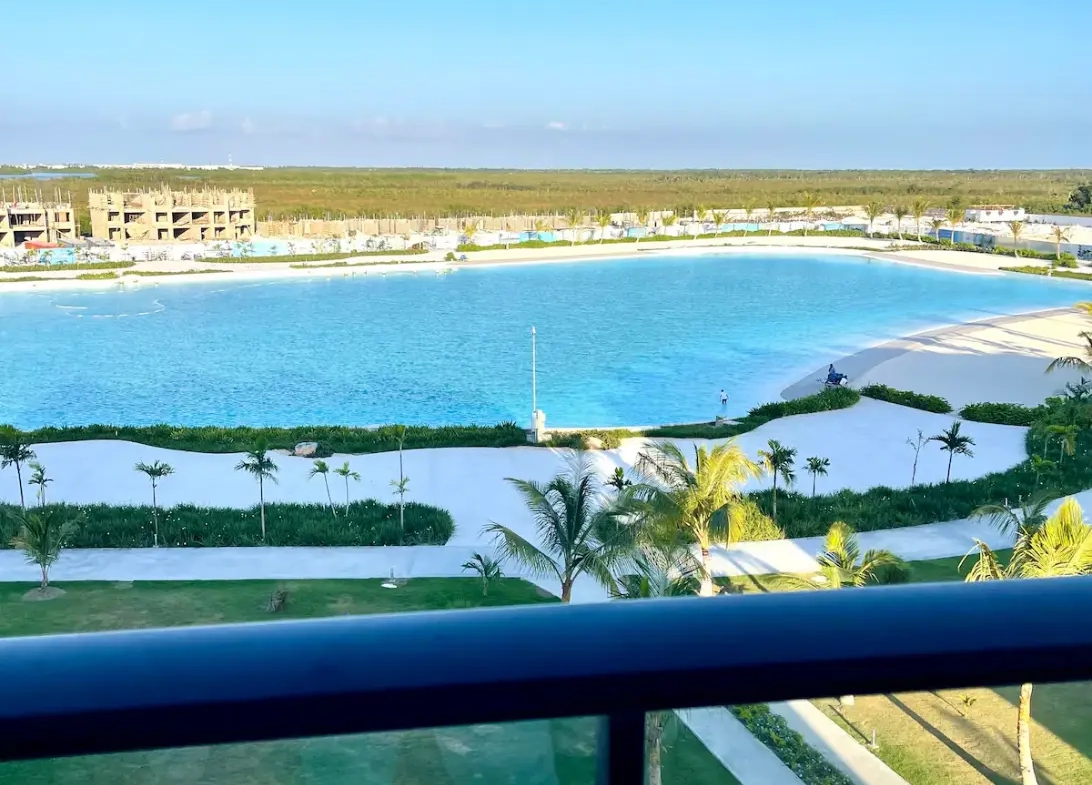 La Playa, Se Vende Apartamento De Un Dormitorio En El Centro De Punta Cana Con Terraza