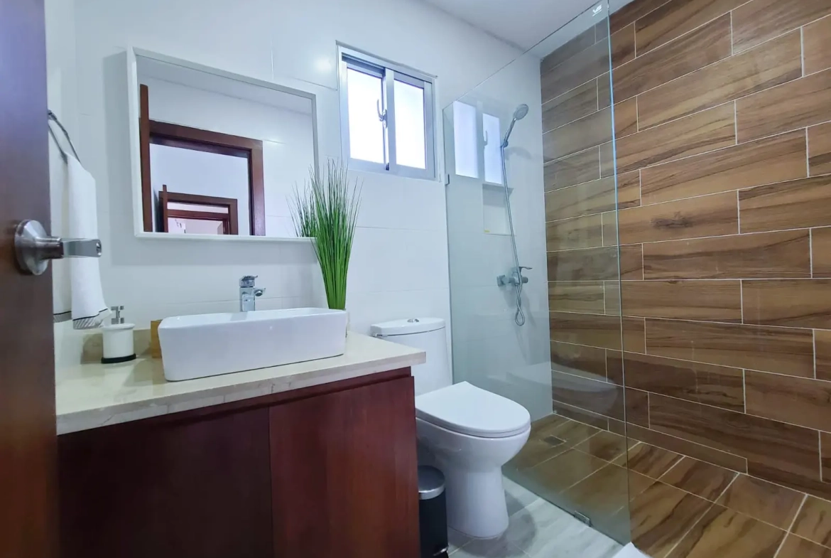 Se Vende Lujosa Villa De Tres Habitaciones En Verón, Punta Cana