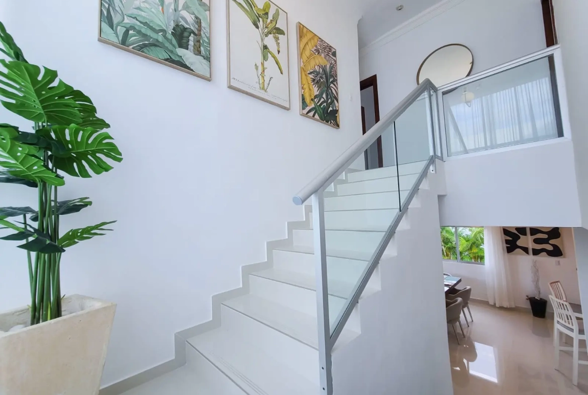 Se Vende Lujosa Villa De Tres Habitaciones En Verón, Punta Cana